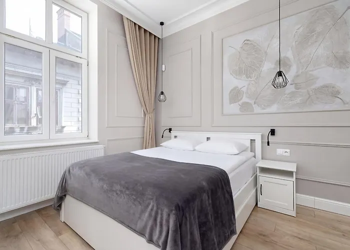 Arch Design Biala By Solarento Apartment